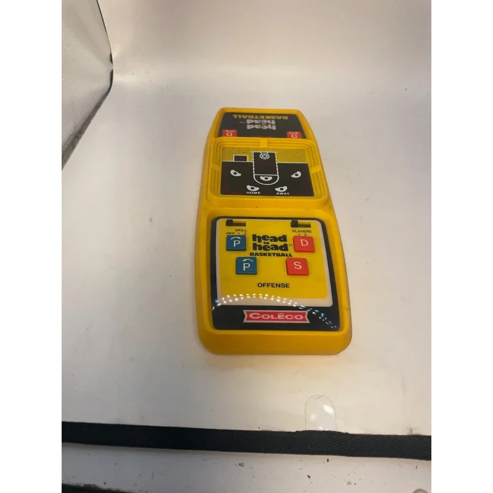 Vintage 1979 HEAD TO HEAD BASKETBALL Electronic Handheld Portable Game by COLECO